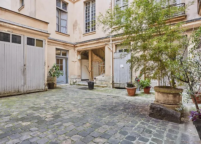 Ile Saint Louis By Prestige *